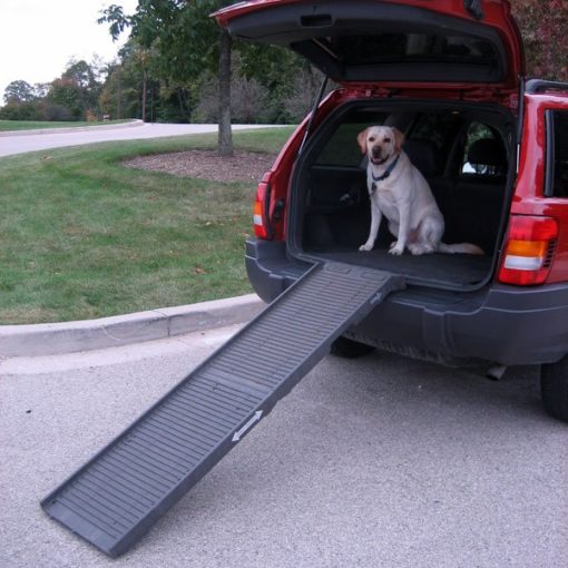 petstep-ramp-graphite-trunk-with-dog-600x600